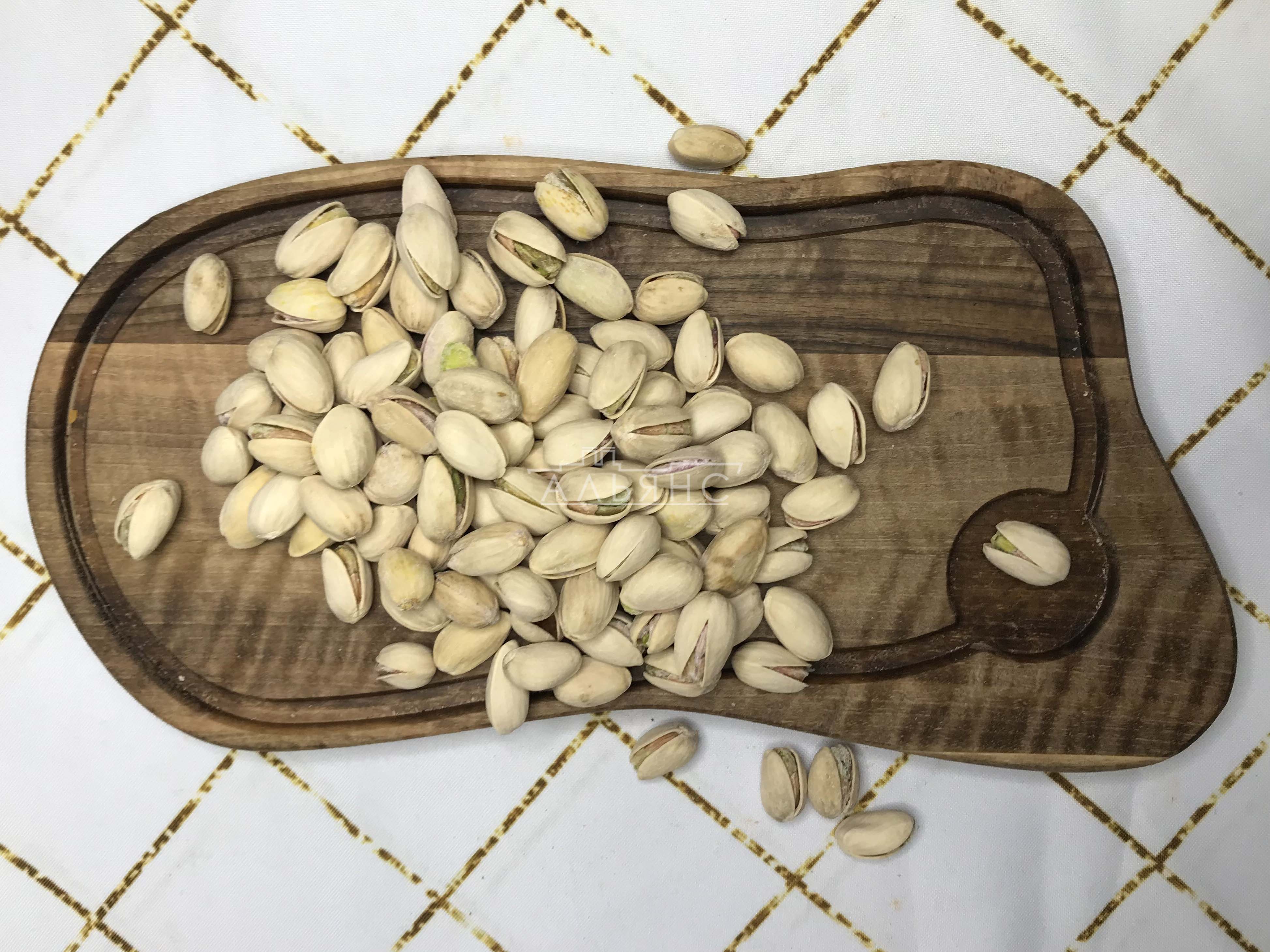 Фисташка натуральная жар/сол в Астрахани